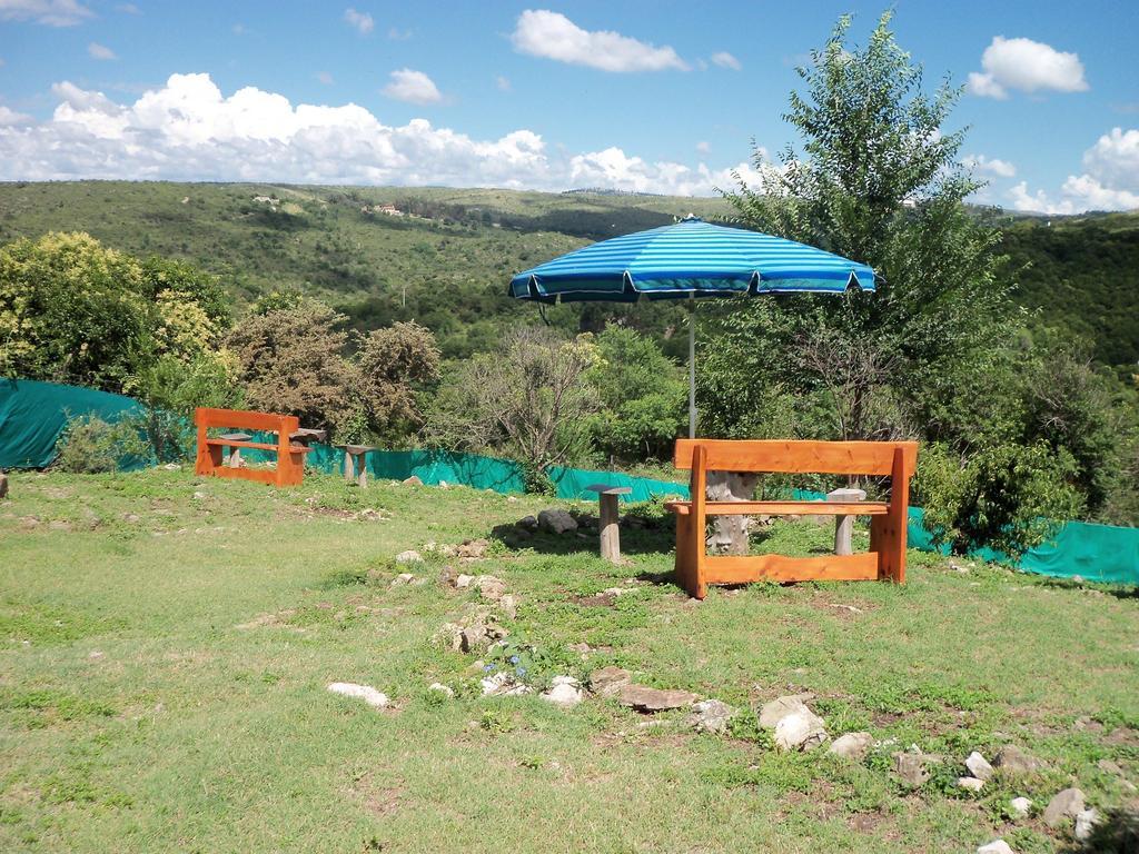 Cabanas El Dominador La Falda Exterior foto