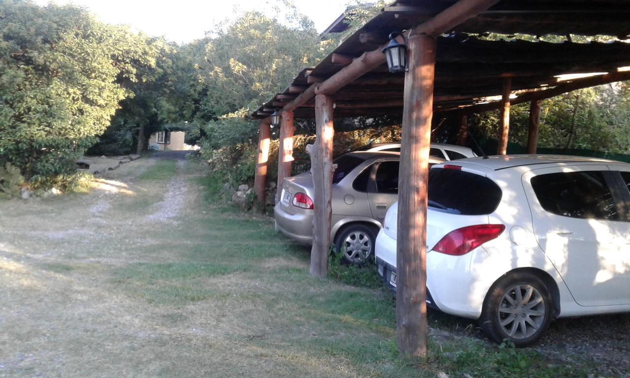 Cabanas El Dominador La Falda Exterior foto